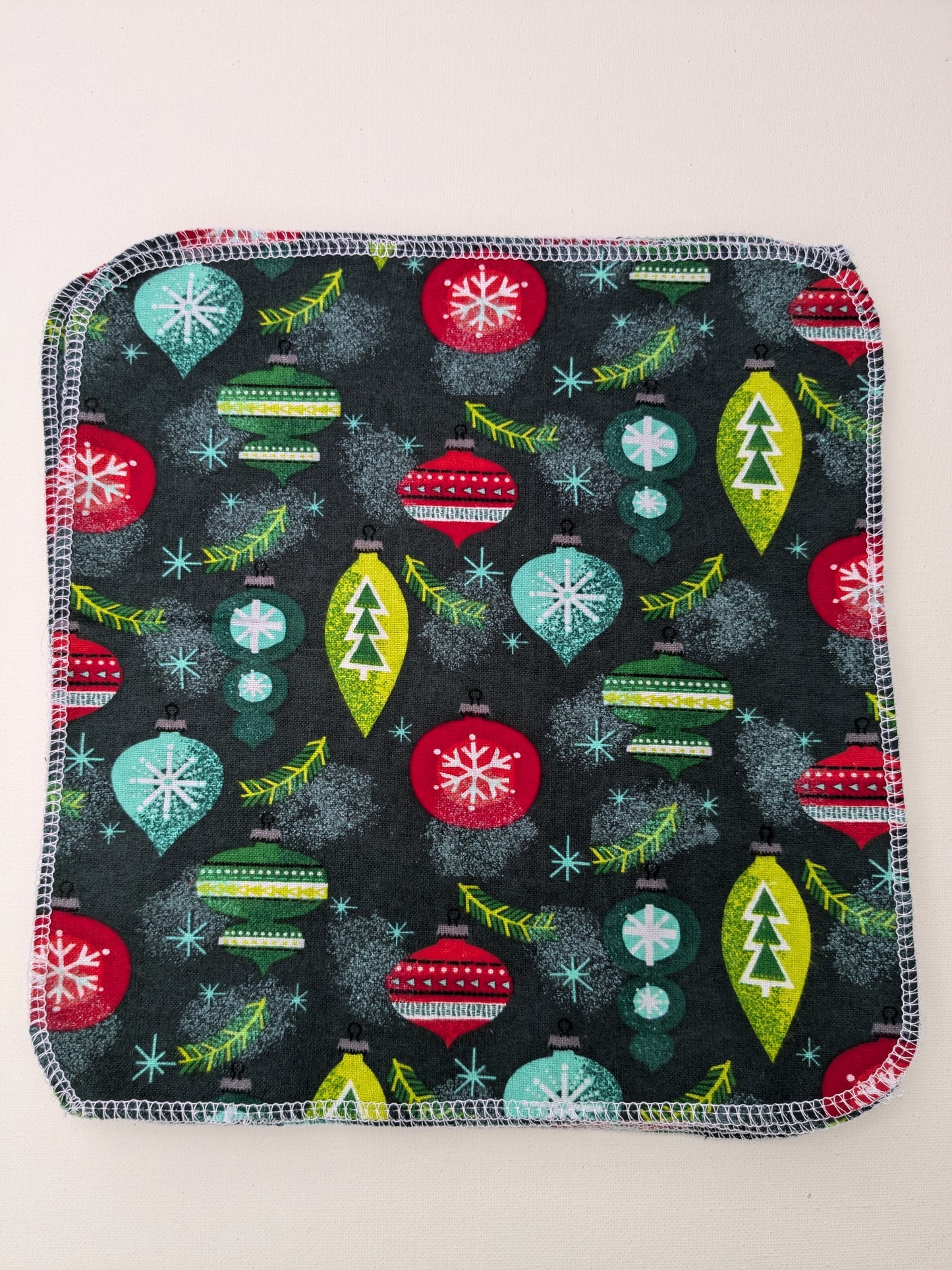 Ornament 12pk Paperless Towel