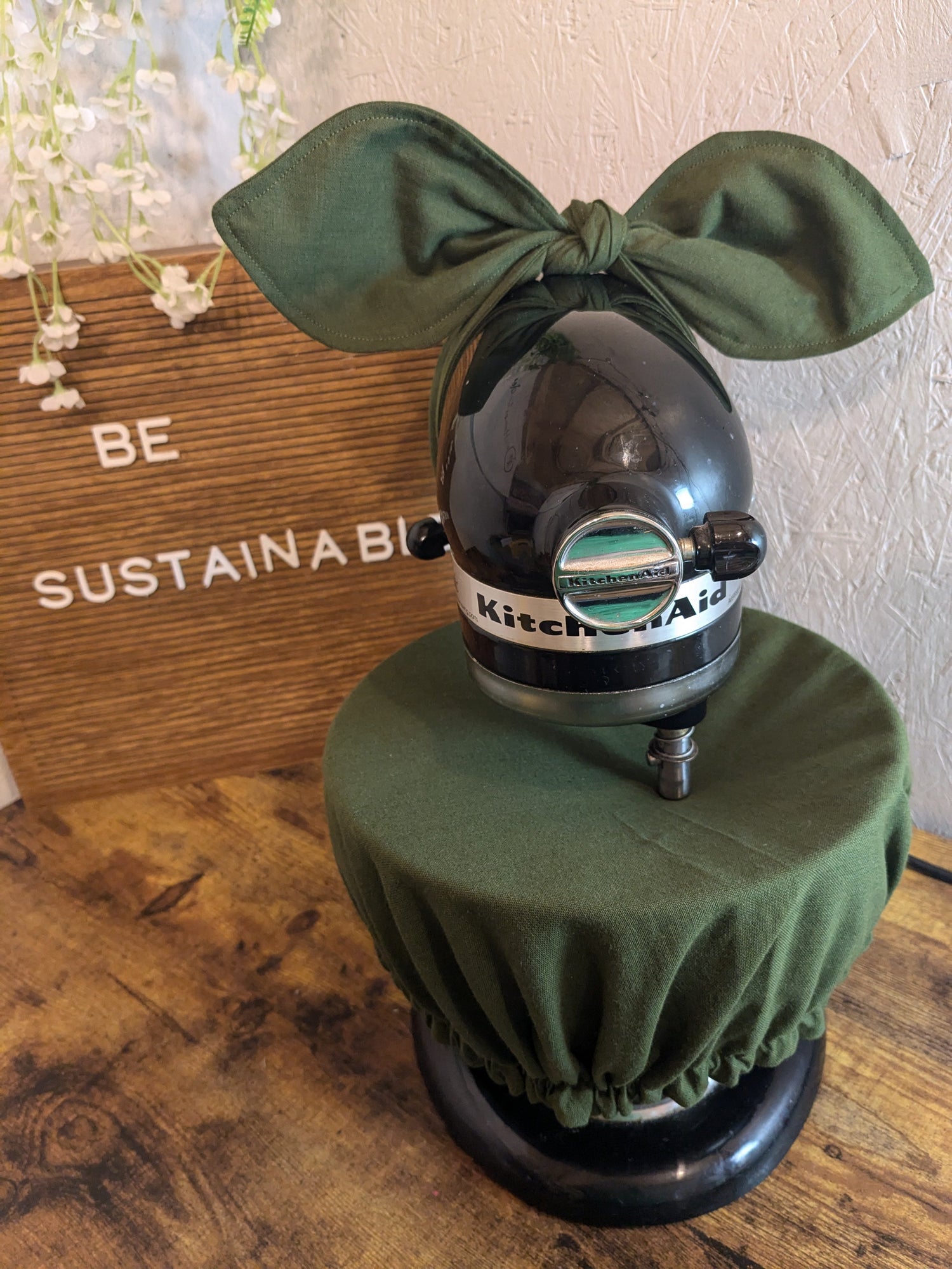 Gifts + Seasonal Favorites