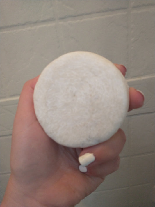 Solid Shampoo Bar - Dye Free 3.5oz